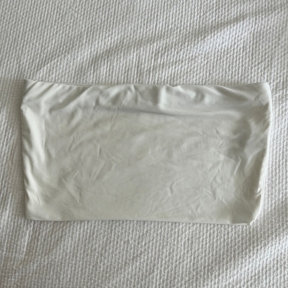 Pretty Little Thing Bandeau - Picture 1 of 3